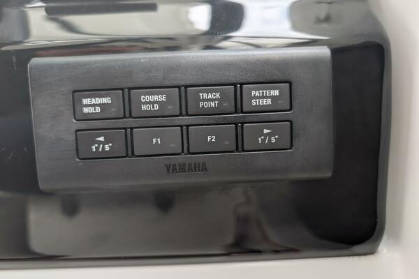 26ft Jeanneau Yacht For Sale