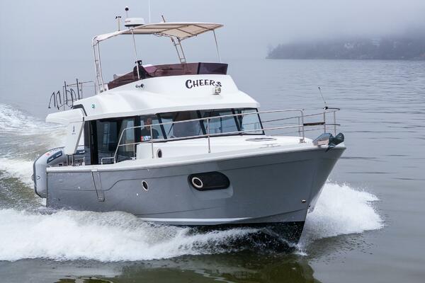 Cheers 35ft Beneteau Yacht For Sale