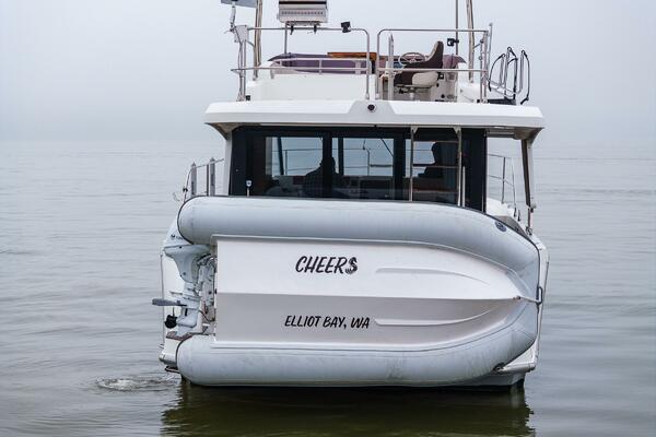 Cheers 35ft Beneteau Yacht For Sale