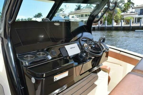 37ft Scout Yacht For Sale