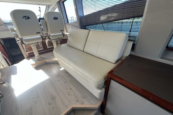 At Last 55ft Sea Ray Yacht For Sale