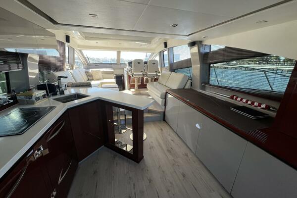At Last 55ft Sea Ray Yacht For Sale