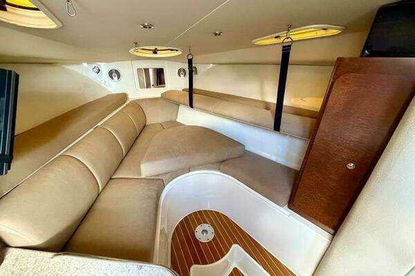 Hydra-Sports 3500 VX Vector Express Yacht For Sale