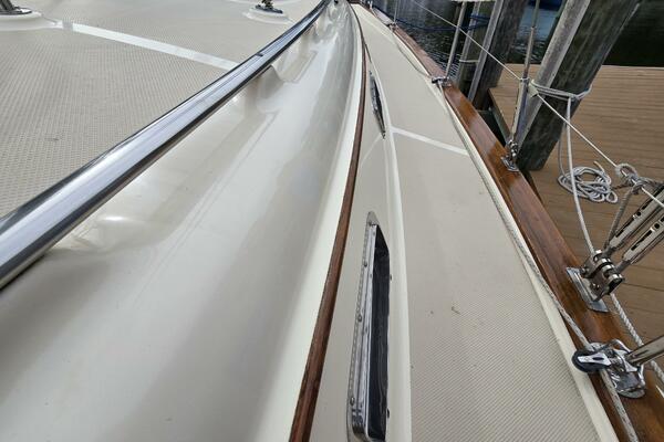 Balabusta 42ft Island Packet Yacht For Sale