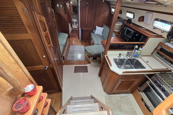 Balabusta 42ft Island Packet Yacht For Sale