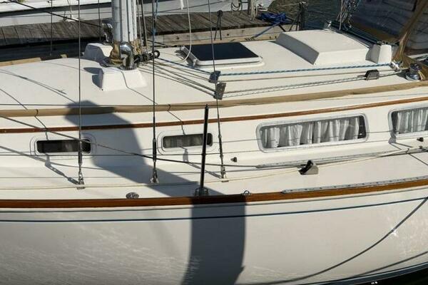 Key 34ft Sabre Yacht For Sale