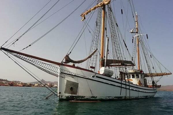 Labora 60ft Custom Yacht For Sale