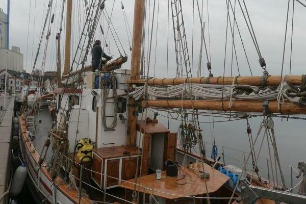 Labora 60ft Custom Yacht For Sale