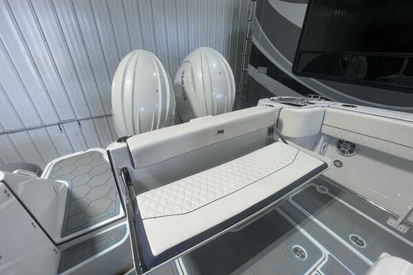 25ft Stingray Yacht For Sale