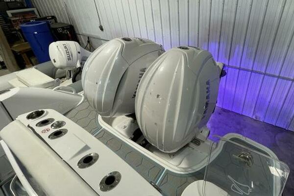 25ft Stingray Yacht For Sale