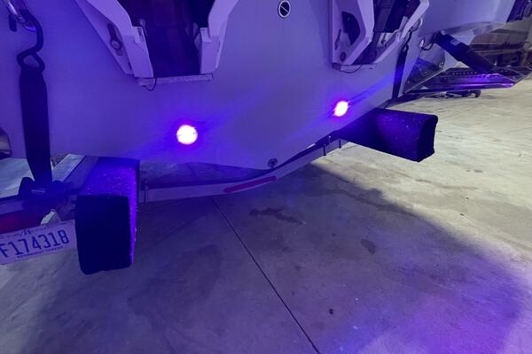 25ft Stingray Yacht For Sale