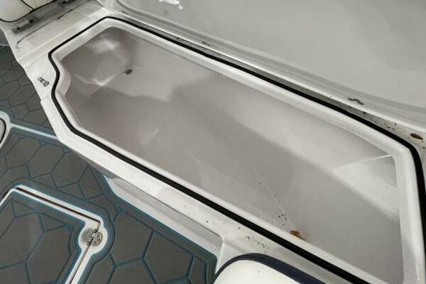 25ft Stingray Yacht For Sale