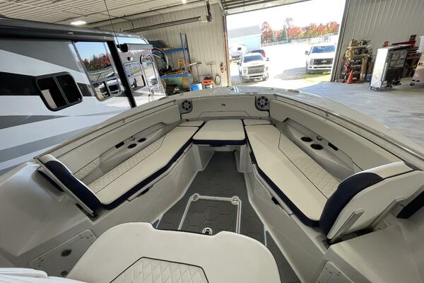 25ft Stingray Yacht For Sale