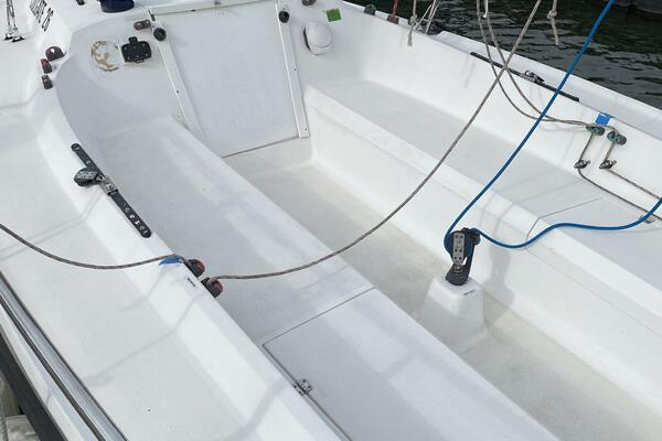 26ft Colgate Yacht For Sale