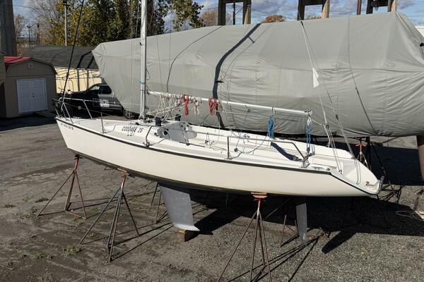 26ft Colgate Yacht For Sale