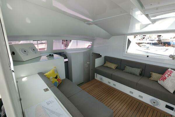 Grainger Barefoot 40 Yacht For Sale