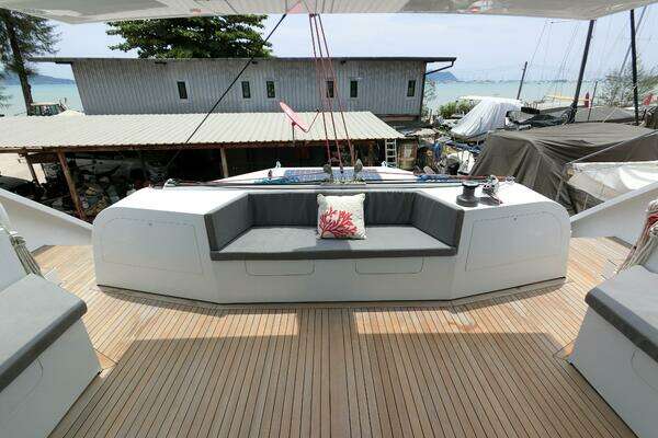 Grainger Barefoot 40 Yacht For Sale