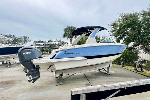 26-ft-Chaparral-2022-267 SSX OB-Largo Florida United States yacht for sale
