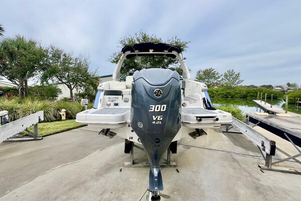 26ft Chaparral Yacht For Sale