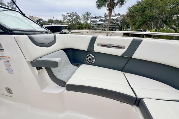 26ft Chaparral Yacht For Sale