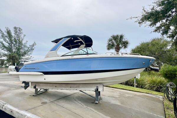 26ft Chaparral Yacht For Sale