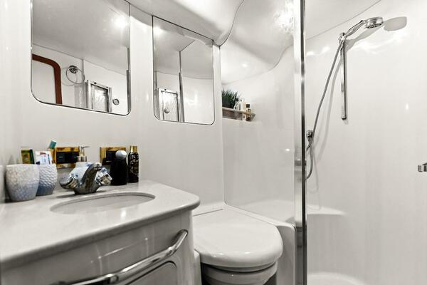 48ft Sea Ray Yacht For Sale