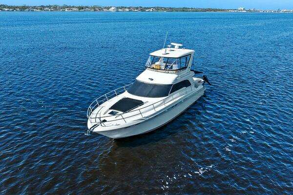 Sea Ray 480 Sedan Bridge Yacht For Sale