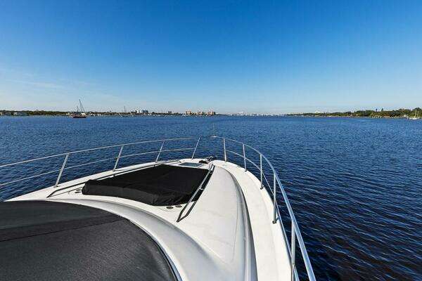 Sea Ray 480 Sedan Bridge Yacht For Sale