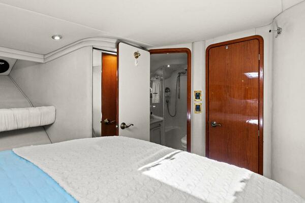 48ft Sea Ray Yacht For Sale