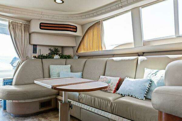 Sea Ray 480 Sedan Bridge Yacht For Sale