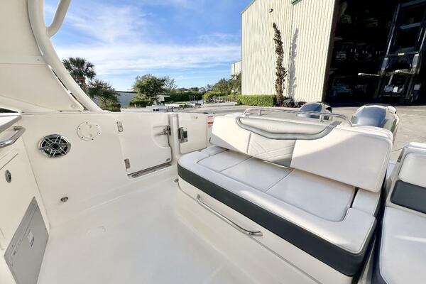 28ft Chaparral Yacht For Sale