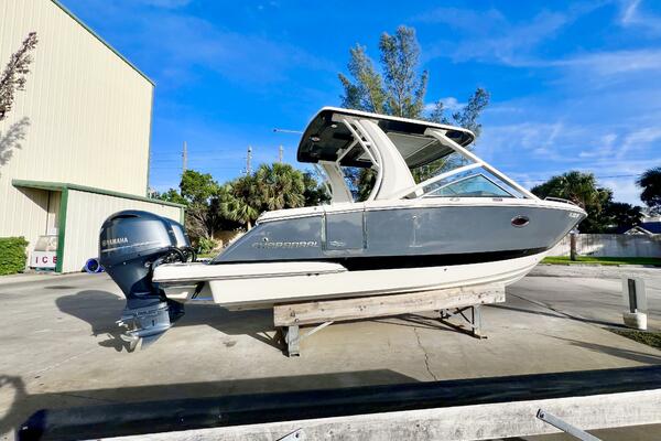 28ft Chaparral Yacht For Sale