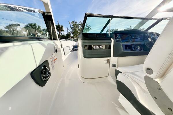 28ft Chaparral Yacht For Sale