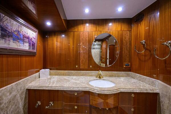 101ft Hargrave Yacht For Sale