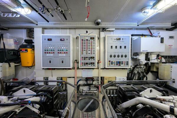 101ft Hargrave Yacht For Sale