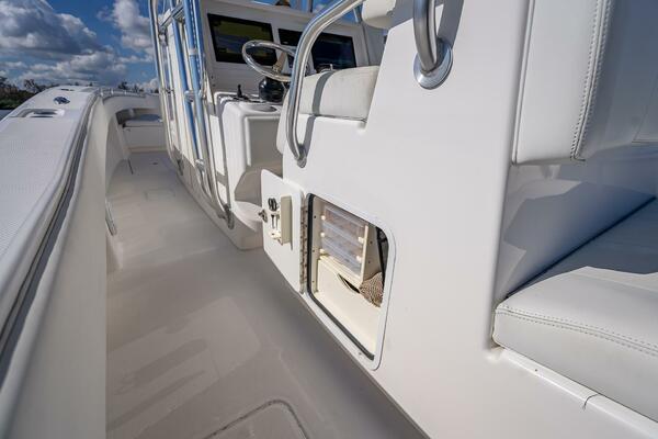 36ft Invincible Yacht For Sale