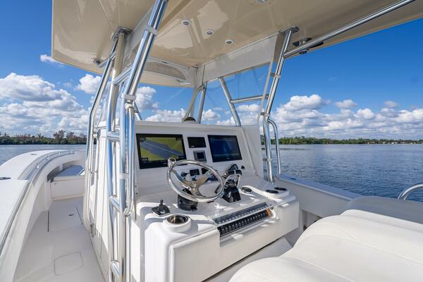 36ft Invincible Yacht For Sale