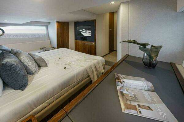 Riviera  Yacht For Sale