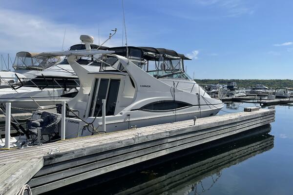 35ft Carver Yacht For Sale