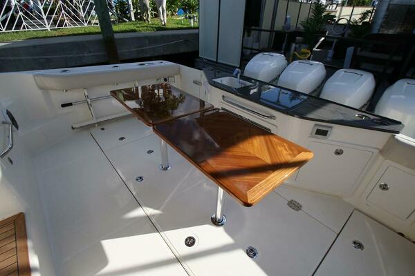 LA GRISSELLE 41ft Boston Whaler Yacht For Sale