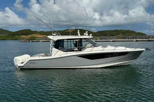 41-ft-Boston Whaler-2021-405 Conquest-LA GRISSELLE Fajardo  Puerto Rico  yacht for sale