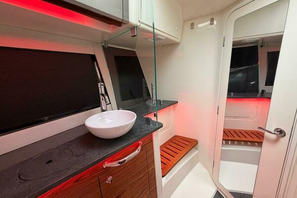 LA GRISSELLE 41ft Boston Whaler Yacht For Sale