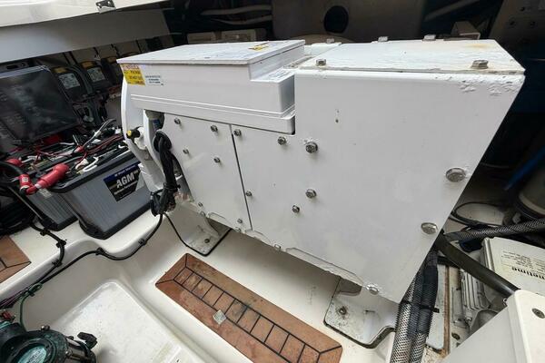 LA GRISSELLE 41ft Boston Whaler Yacht For Sale