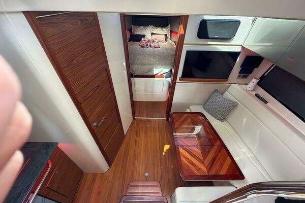 LA GRISSELLE 41ft Boston Whaler Yacht For Sale