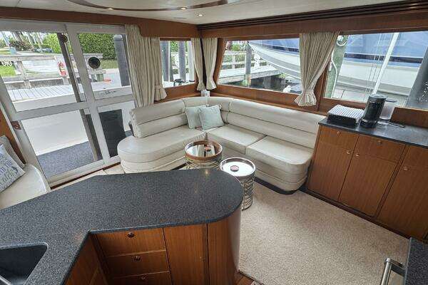 2007 Jefferson 52