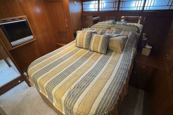 2007 Jefferson 52