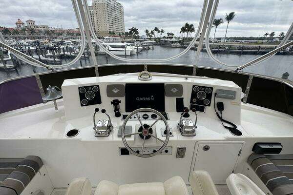 2007 Jefferson 52
