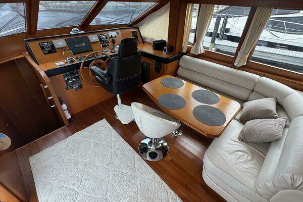 2007 Jefferson 52