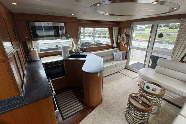 2007 Jefferson 52