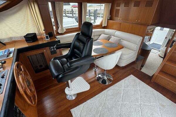 2007 Jefferson 52